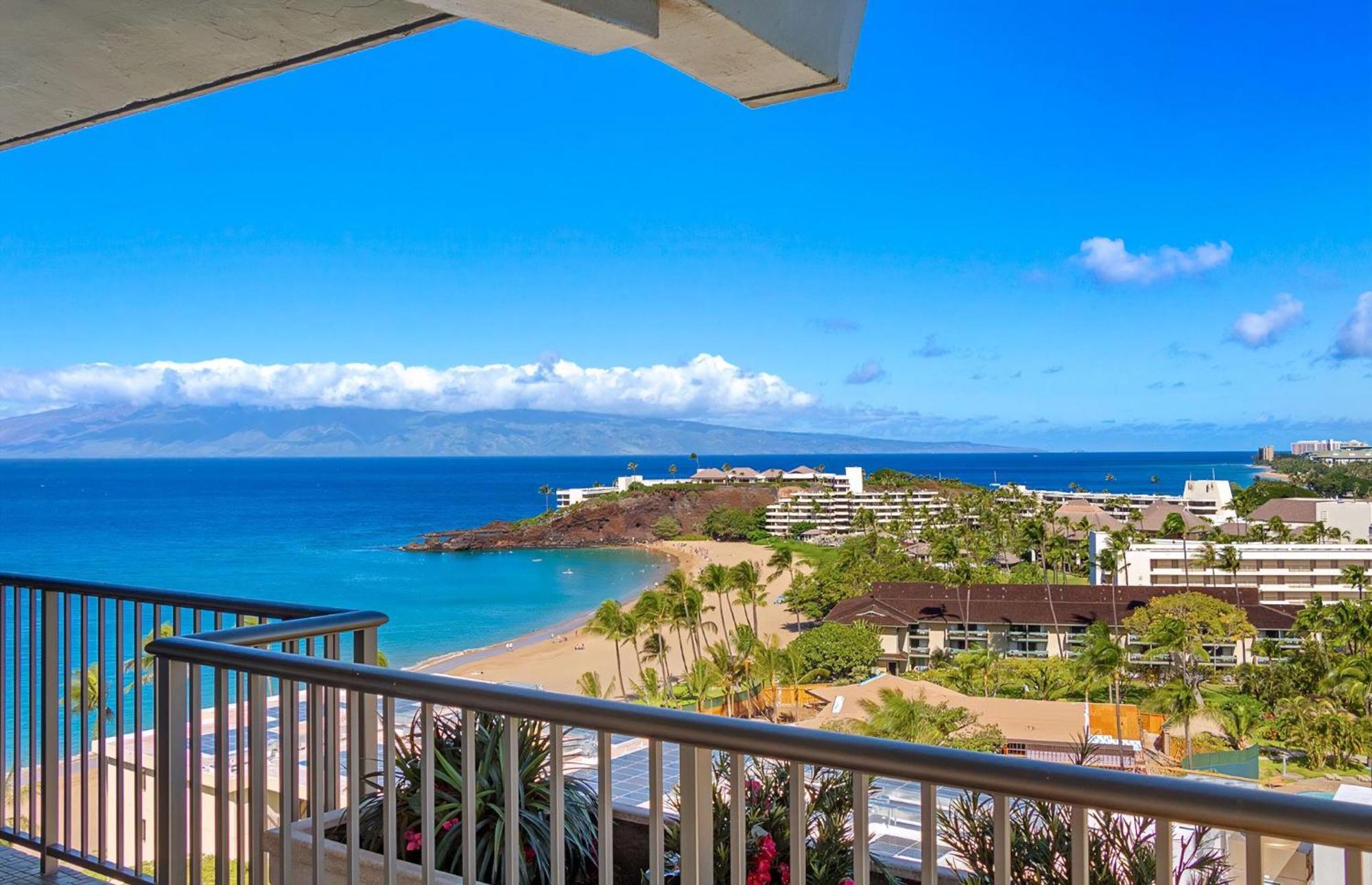The Whaler By Maui Resort Rentals Lahaina Exterior photo