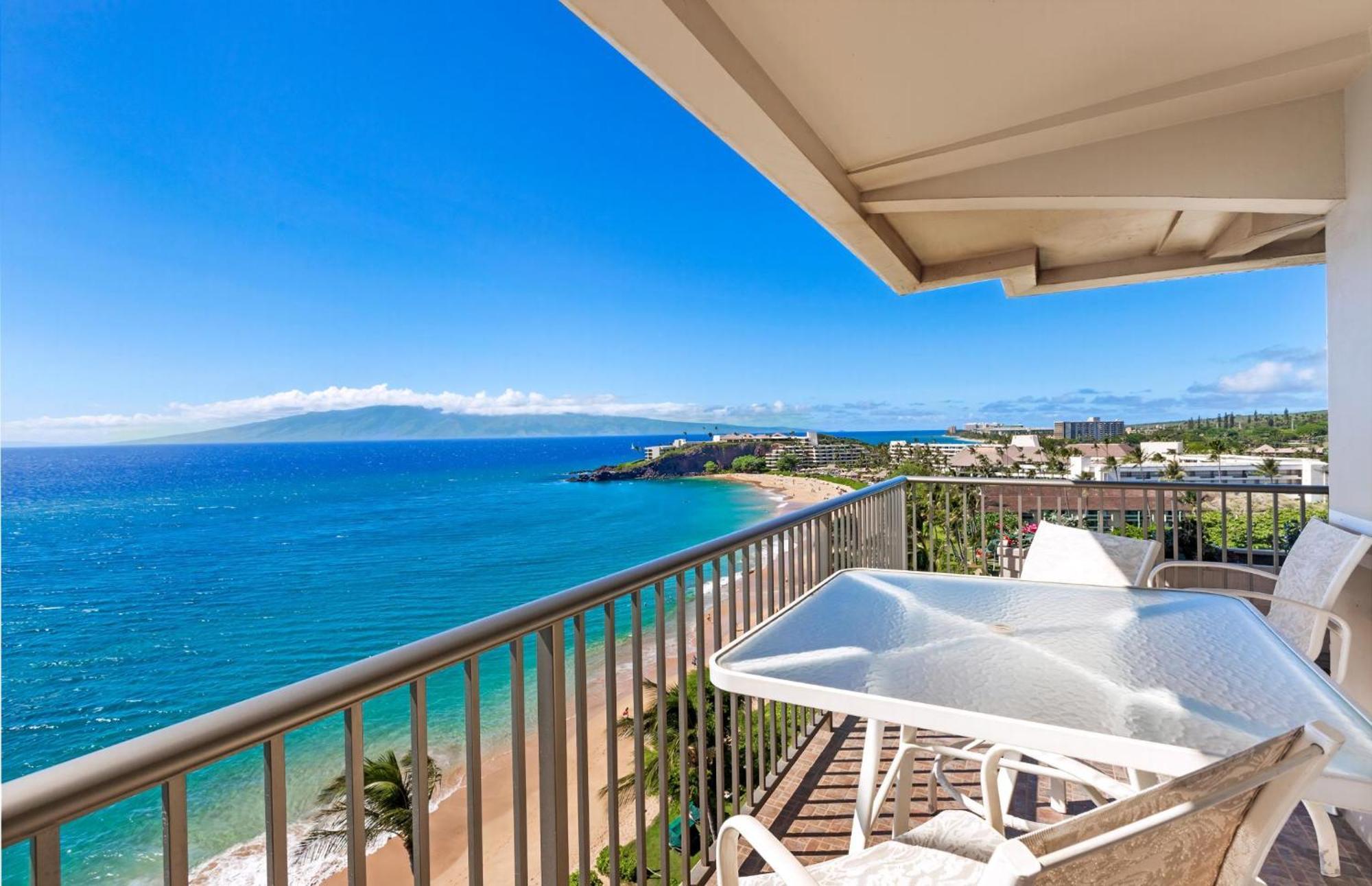 The Whaler By Maui Resort Rentals Lahaina Exterior photo